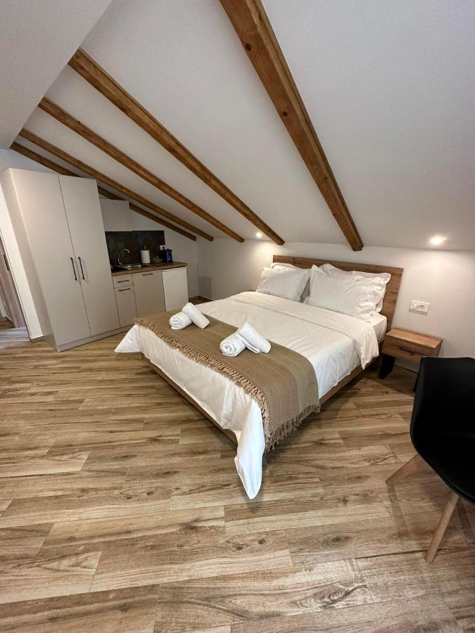 Meteora Sunrise Apartment Калампака Екстериор снимка